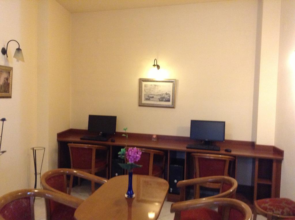 Hotel Orfeas Калампака Экстерьер фото