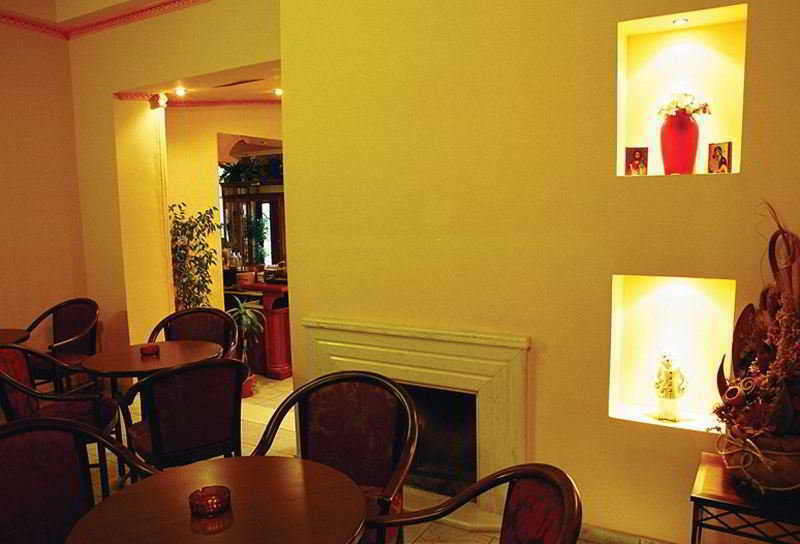 Hotel Orfeas Калампака Экстерьер фото