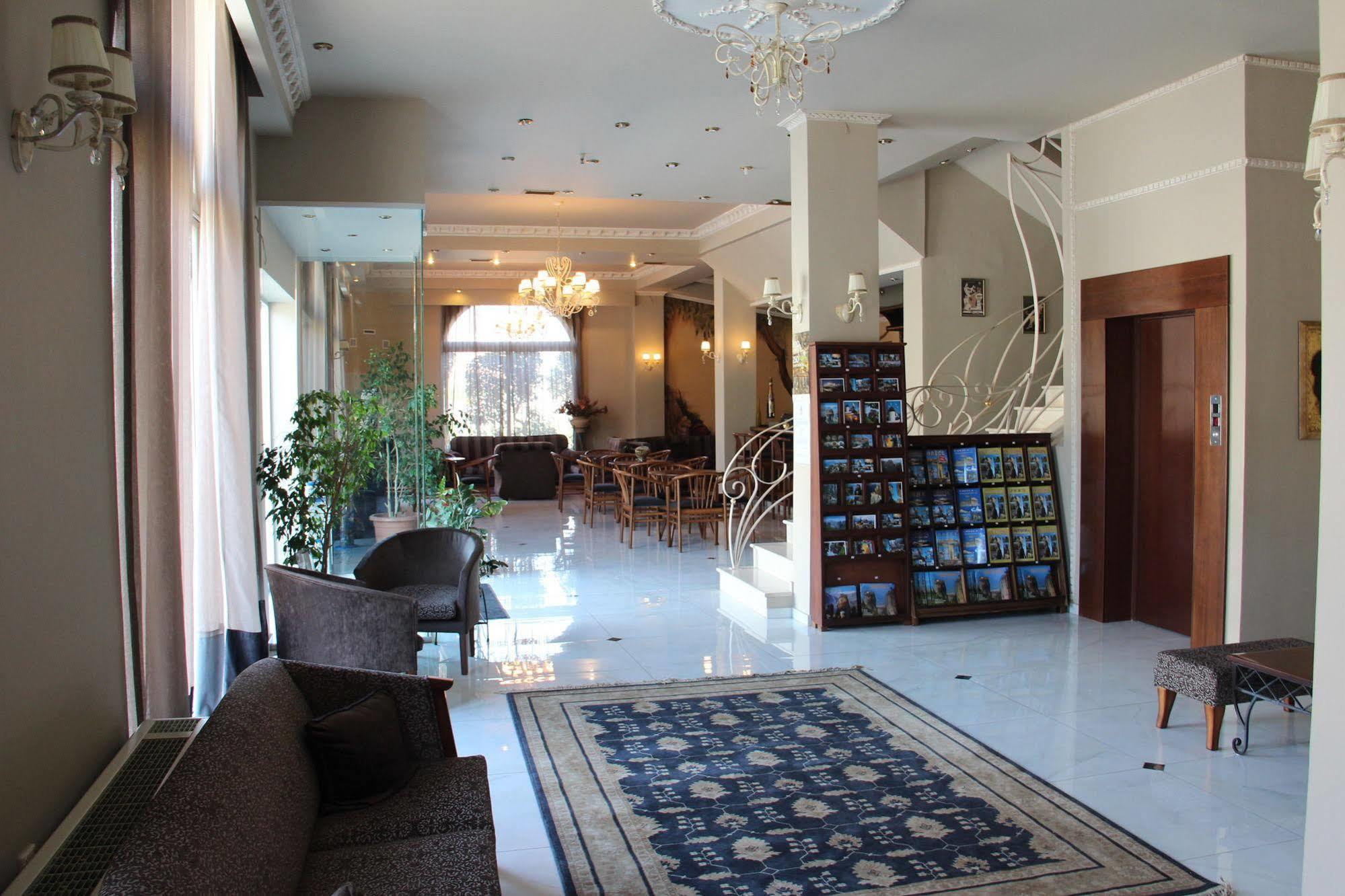 Hotel Orfeas Калампака Экстерьер фото